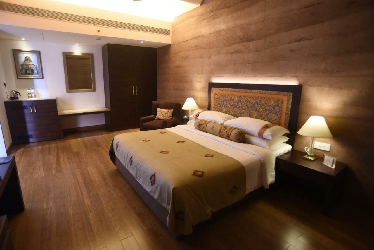 The Lalit Mangar Otel Dhauj Dış mekan fotoğraf