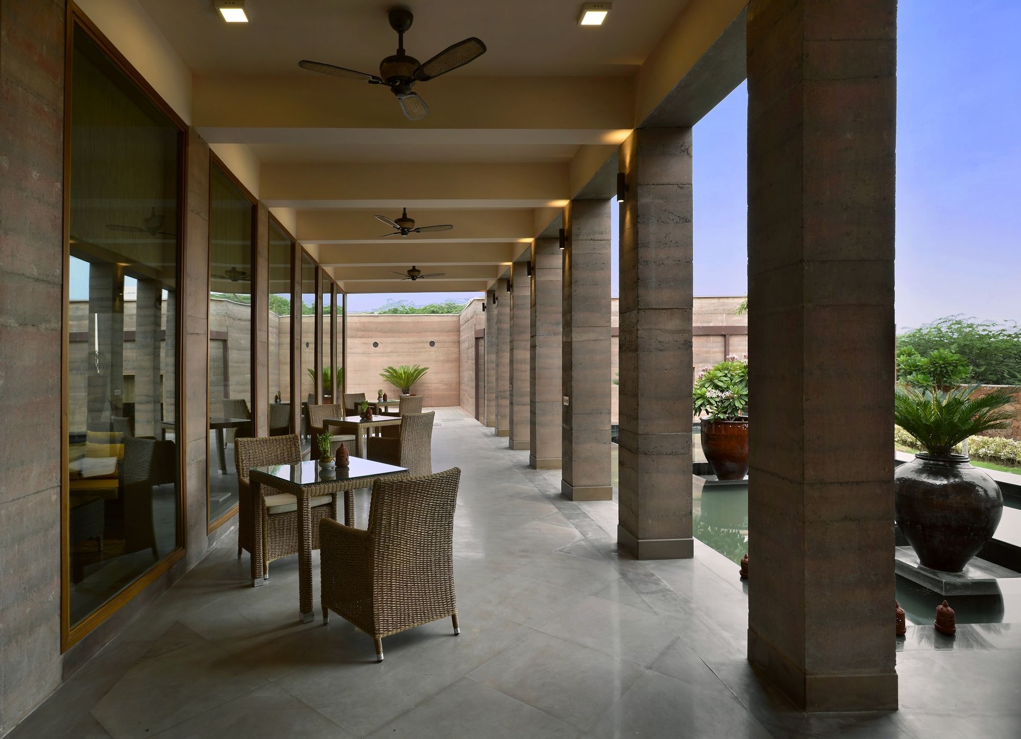 The Lalit Mangar Otel Dhauj Dış mekan fotoğraf